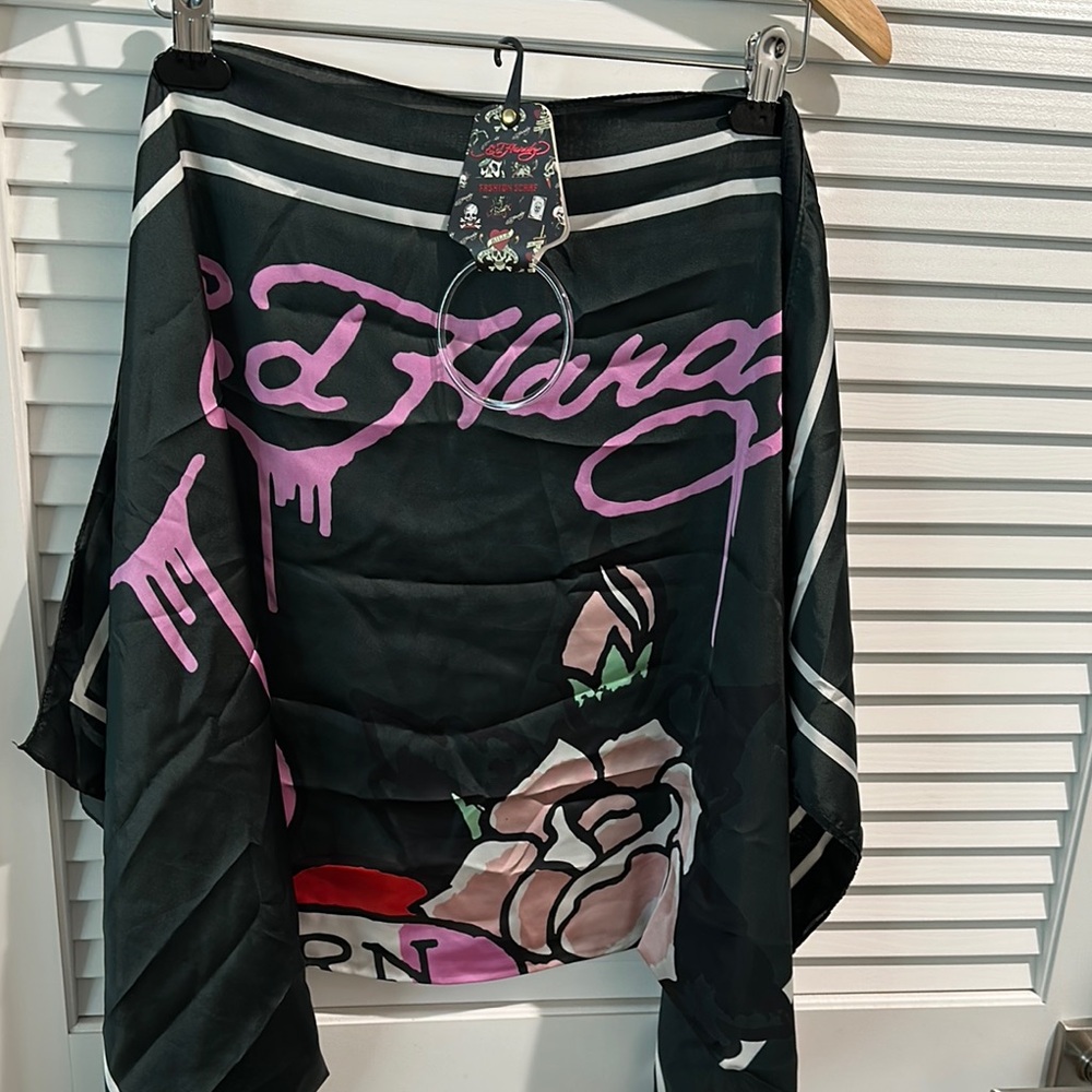 NWT Ed Hardy BORN FREE DESIGN almost Square Scarf. Size approx. 43” X 42”